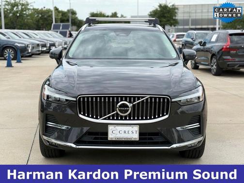 Platinum Gray Metallic 2023 Volvo XC60 B5 Plus Bright Theme