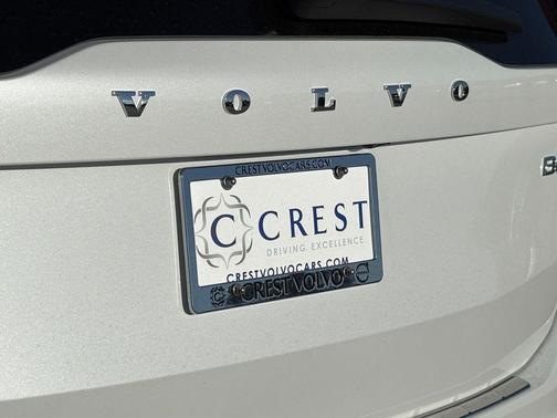 Crystal White 2026 Volvo XC90 B6 Ultra 7-Seater