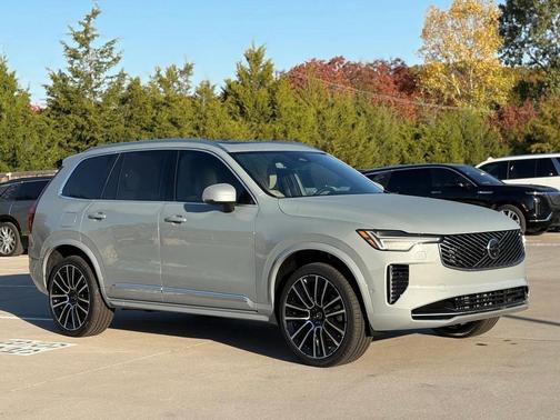 2026 Volvo XC90 B6 Plus 7-Seater