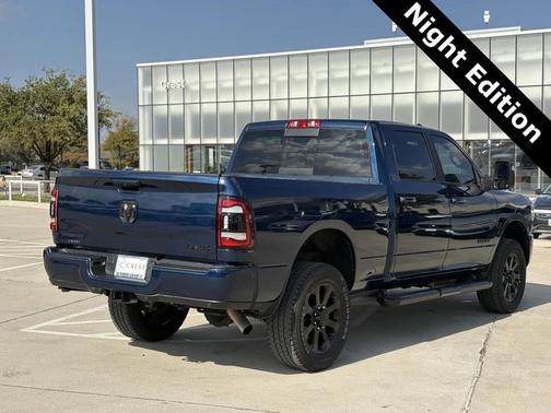 2024 RAM 2500 Big Horn Night Edition Level 2 Equipment Group