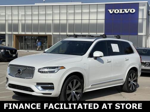 2025 Volvo XC90 Plug-In Hybrid T8 Ultra