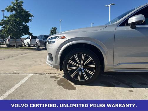 Silver Dawn Metallic 2023 Volvo XC90 B5 AWD