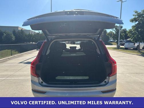 Silver Dawn Metallic 2023 Volvo XC90 B5 AWD