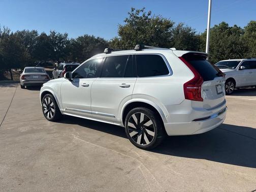 2023 Volvo XC90 Recharge Plug-In Hybrid Ultimate