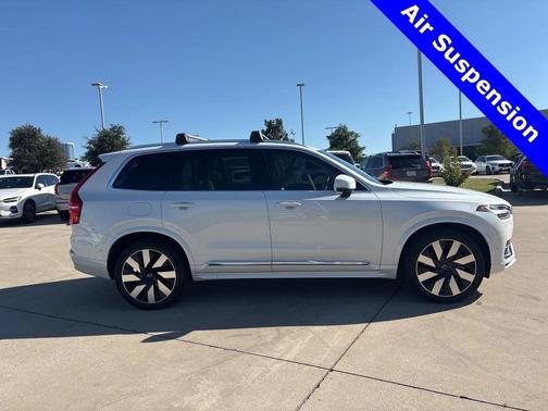 2023 Volvo XC90 Recharge Plug-In Hybrid Ultimate