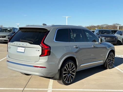 2026 Volvo XC90 B5 Ultra 6-Seater