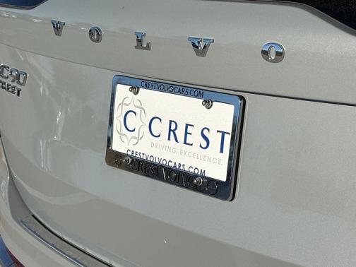 2026 Volvo XC90 B5 Ultra 6-Seater