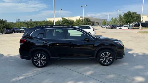 Crystal Black Silica 2023 Subaru Forester Limited