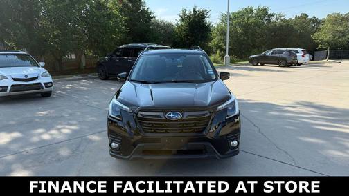Crystal Black Silica 2023 Subaru Forester Limited