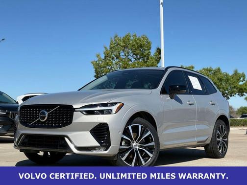 Silver Dawn Metallic 2024 Volvo XC60 B5 Plus Dark Theme