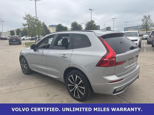 Silver Dawn Metallic 2024 Volvo XC60 B5 Plus Dark Theme