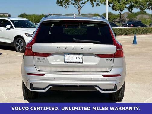 Silver Dawn Metallic 2024 Volvo XC60 B5 Plus Dark Theme