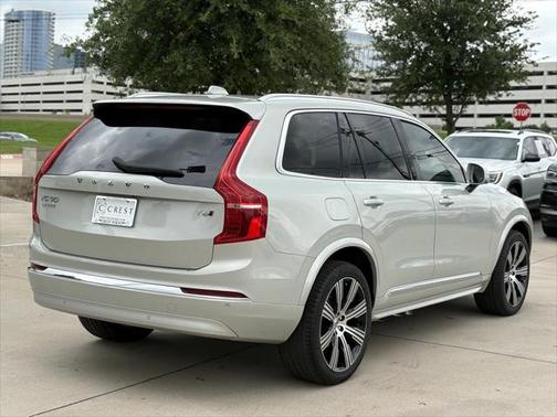 2022 Volvo XC90 T6 Inscription