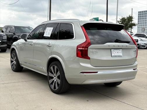 2022 Volvo XC90 T6 Inscription