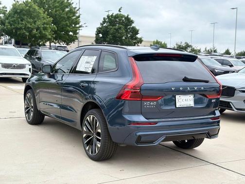 Denim Blue 2026 Volvo XC60 B5 Ultra