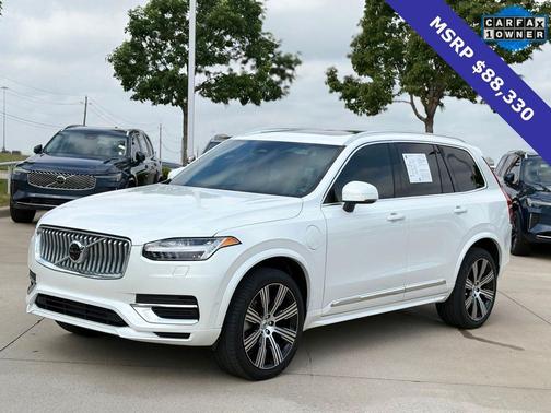 Crystal White Metallic 2024 Volvo XC90 Recharge Plug-In Hybrid Ultimate