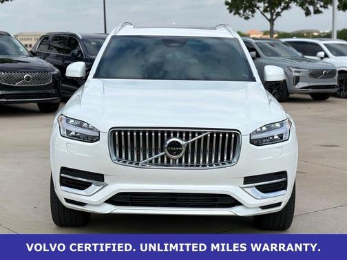 Crystal White Metallic 2024 Volvo XC90 Recharge Plug-In Hybrid Ultimate