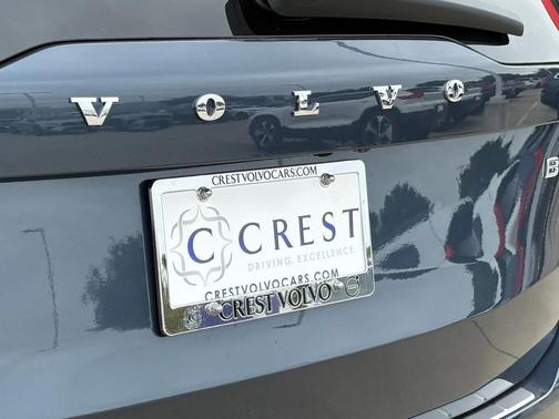 2026 Volvo XC90 B6 Core