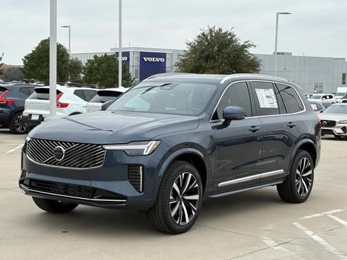 2026 Volvo XC90 B6 Core
