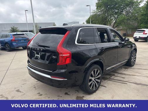 Onyx Black Metallic 2023 Volvo XC90 B6 Plus 6-Seater