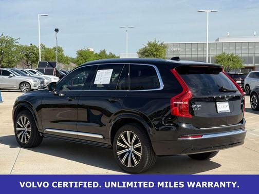 Onyx Black Metallic 2023 Volvo XC90 B6 Plus 6-Seater