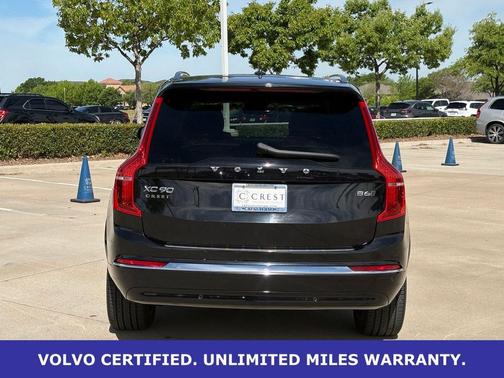 Onyx Black Metallic 2023 Volvo XC90 B6 Plus 6-Seater