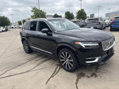 Onyx Black Metallic 2023 Volvo XC90 B6 Plus 6-Seater