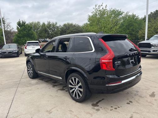 Onyx Black Metallic 2023 Volvo XC90 B6 Plus 6-Seater