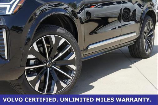 2025 Volvo XC90 B6 Plus 7-Seater