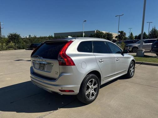 2014 Volvo XC60 T6 R-Design Premier Plus
