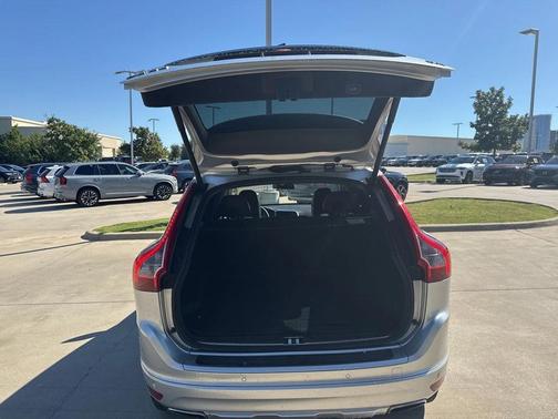 2014 Volvo XC60 T6 R-Design Premier Plus