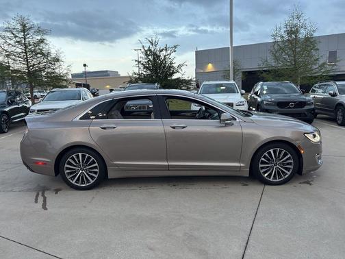 2019 Lincoln MKZ Hybrid Standard