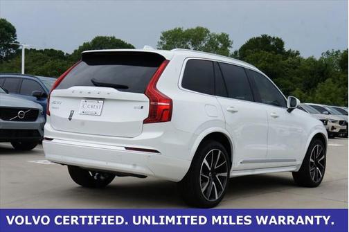 2025 Volvo XC90 B6 Plus 7-Seater