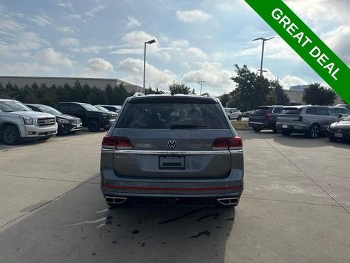 Platinum Gray Metallic 2023 Volkswagen Atlas 3.6L SEL Premium