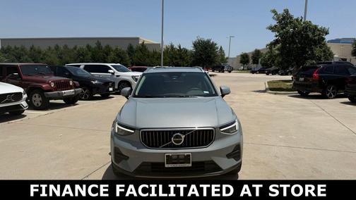Vapour Gray Metallic 2025 Volvo XC40 B5 AWD