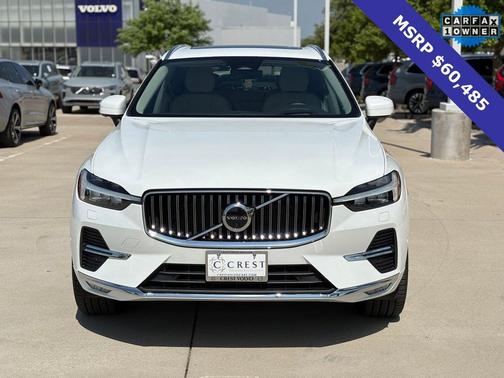 Crystal White Metallic 2023 Volvo XC60 B5 Ultimate Bright Theme