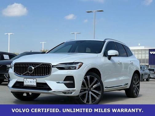 2023 Volvo XC60 B5 Ultimate Bright Theme