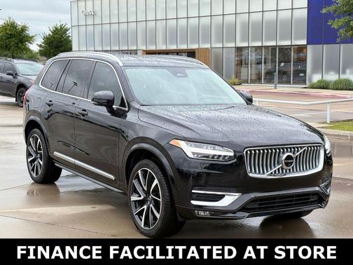 Onyx Black Metallic 2023 Volvo XC90 B6 Plus 7-Seater