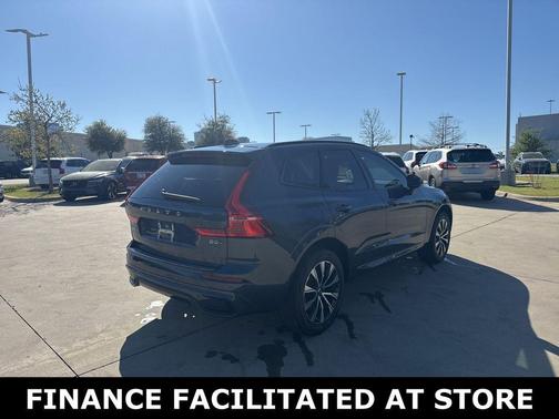 2024 Volvo XC60 B5 AWD