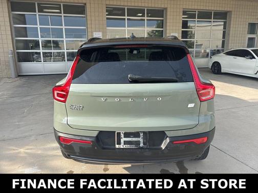 Sage Green Metallic 2023 Volvo XC40 Recharge Pure Electric Ultimate