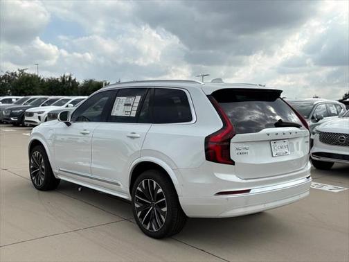 2025 Volvo XC90 Plug-In Hybrid T8 (2025.5) Plus 7-Seater