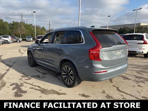2023 Volvo XC90 Recharge Plug-In Hybrid T8 Plus 6 Passenger