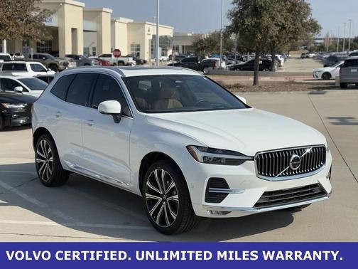 2023 Volvo XC60 B5 Ultimate Bright Theme