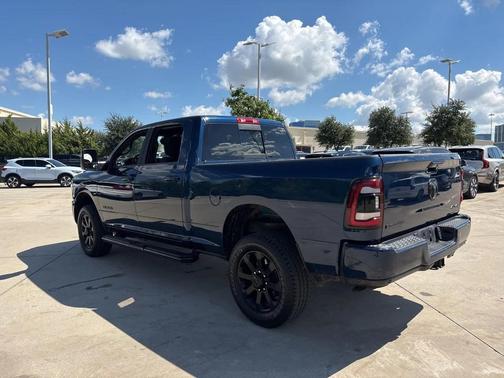 2024 RAM 2500 Big Horn Night Edition Level 2 Equipment