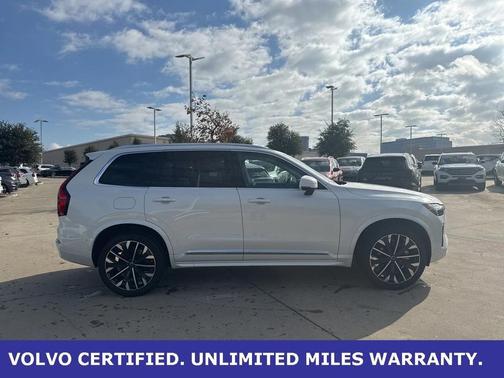 2025 Volvo XC90 B6 Plus 7-Seater