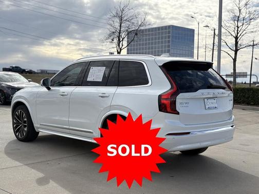 2025 Volvo XC90 B6 Plus 7-Seater