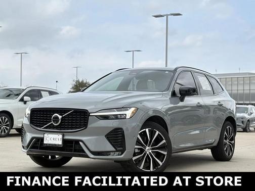 2025 Volvo XC60 B5 Plus