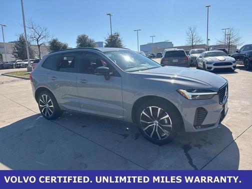 2025 Volvo XC60 B5 Plus