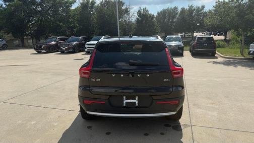 Black 2025 Volvo XC40 B5 AWD