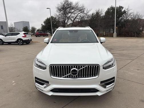 2021 Volvo XC90 T6 Inscription